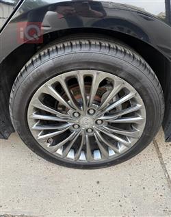 تۆیۆتا ئەڤەلۆن